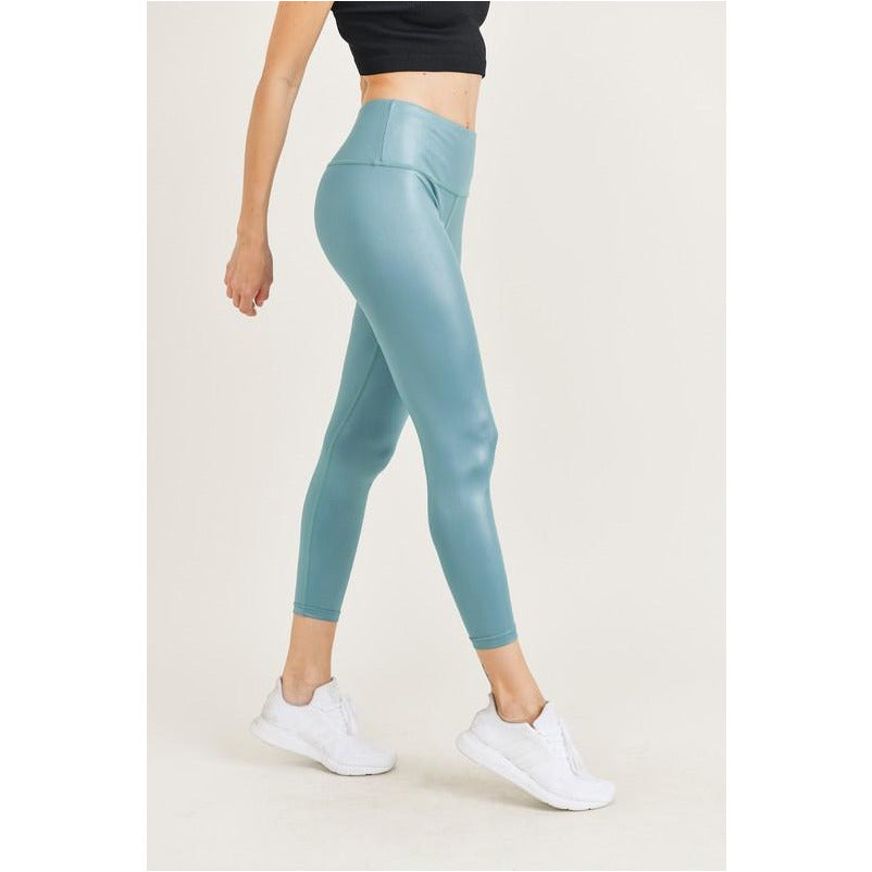 Spyder Women's Teal Active Leggings / Various Sizes – CanadaWide  Liquidations